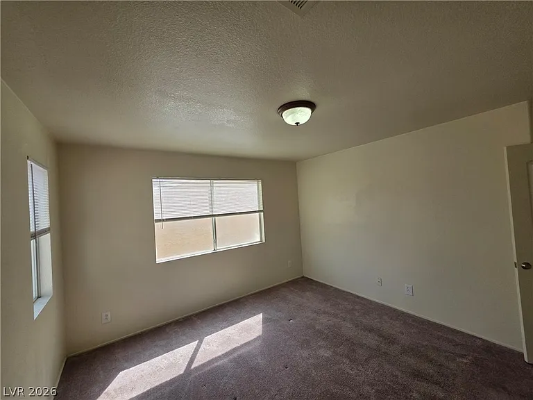 2506 Lady Elizabeth Ct — Photo 23