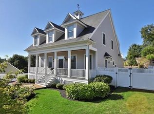 4 Roosevelt Rd, Wakefield, MA 01880