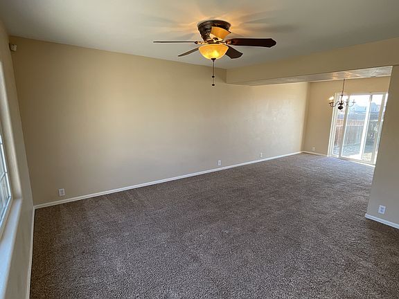 8414_silver_glen_a_04152022