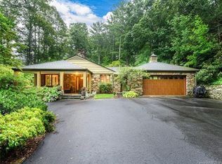 10 Pine Tree Rd, Asheville, NC 28804