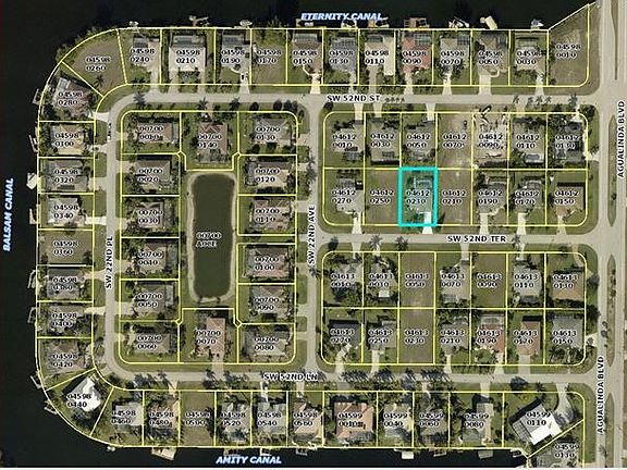 3rd image of 2119 SW 52nd Ter