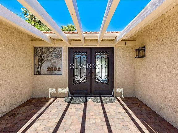 5th image of 1602 Berendo Dr