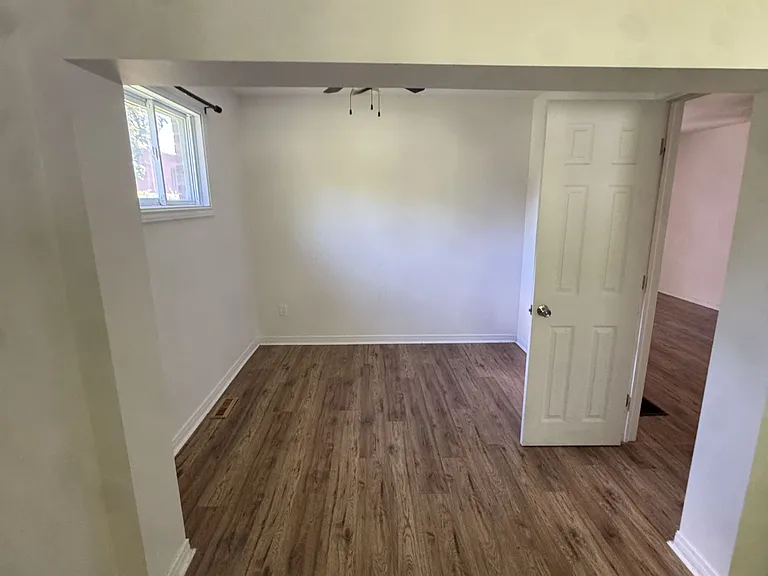 51 Windsor Dr — Photo 10