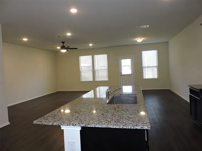 4022 Timber Sapp Dr — Photo 12