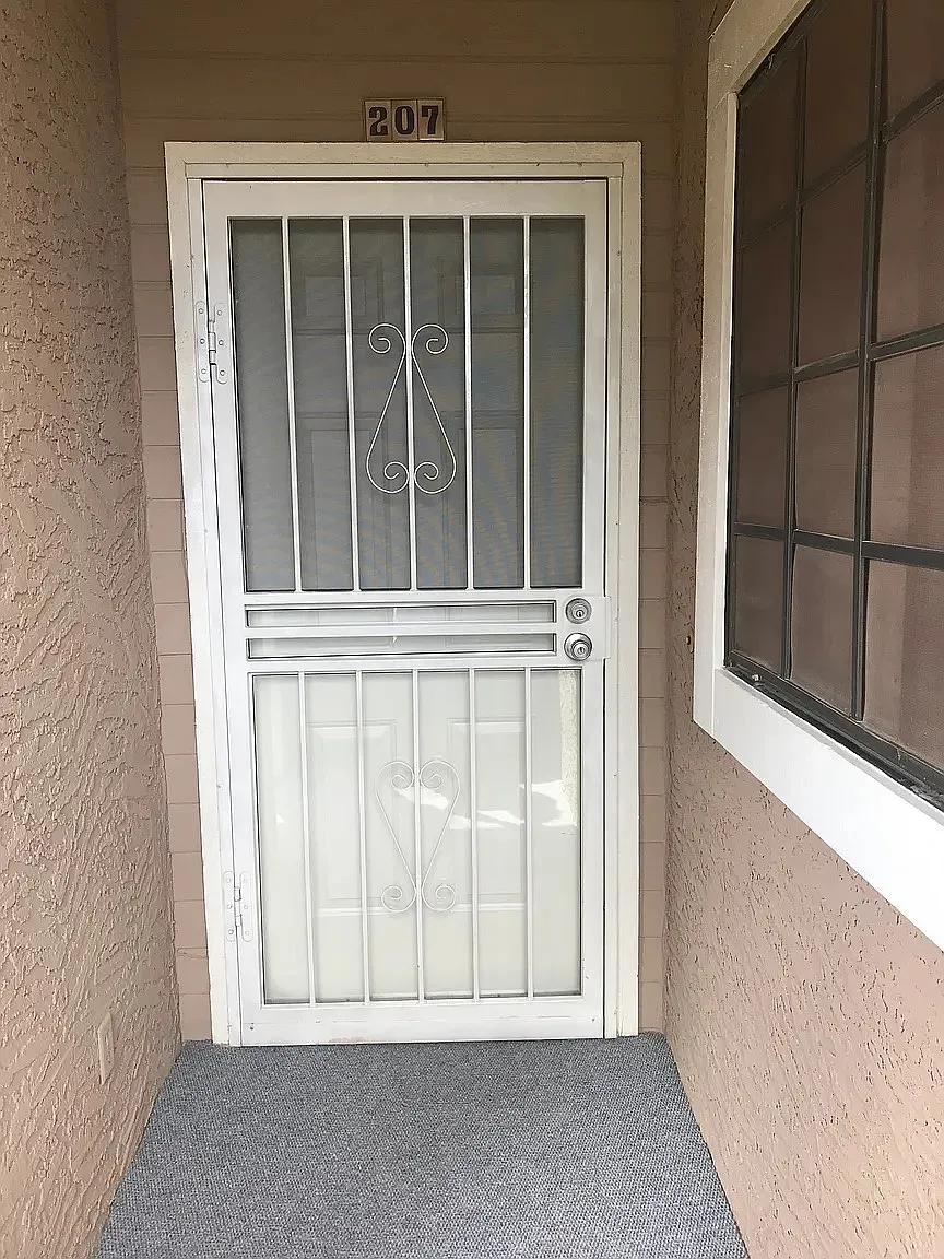 2 bed, 1200 sqft, $1,650 — Photo 3