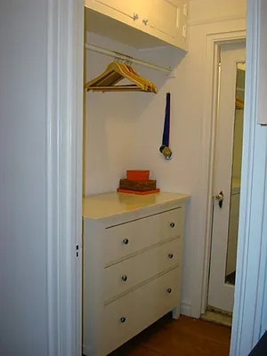 Rented by Sotheby's International Realty | media 28
