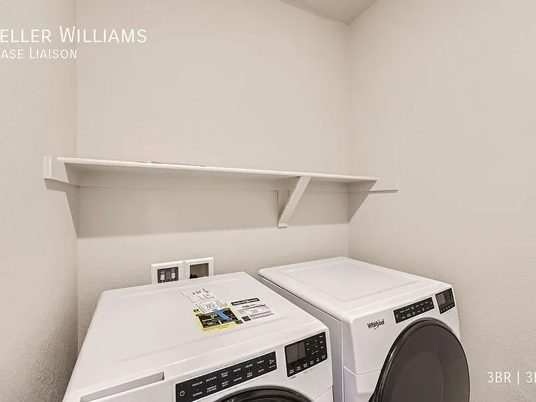 477 Millwall Cir — Photo 15