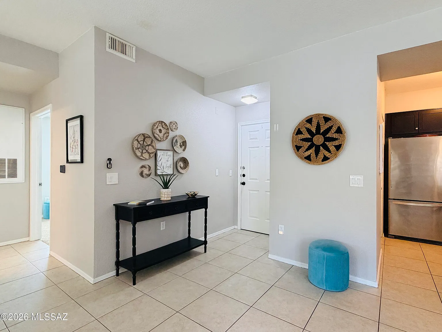 3 bed, 2.0 bath, 1268 sqft, $1,550 — Photo 4