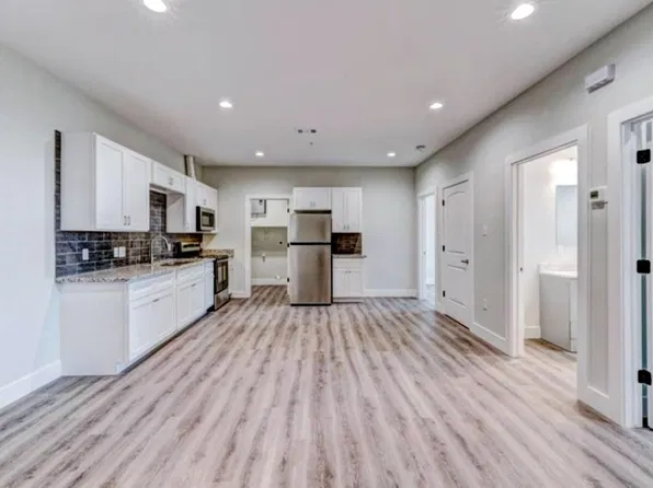 2906 Berry Rd, Houston, TX