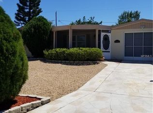 4906 Colonnade Ave, Holiday, FL 34690