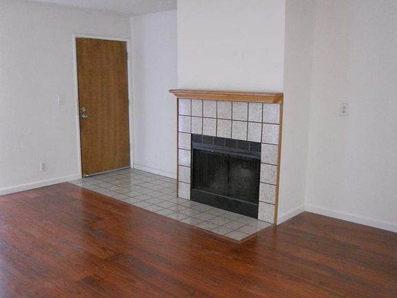 Spacious living room