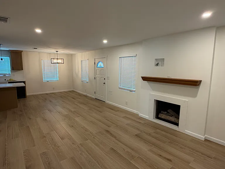 1806 Park Dr — Photo 7