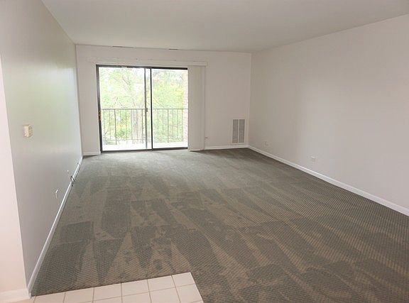4th image of 2050 Valencia Dr APT 306C