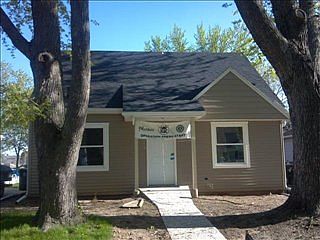 2nd image of 2718 Myrtle St