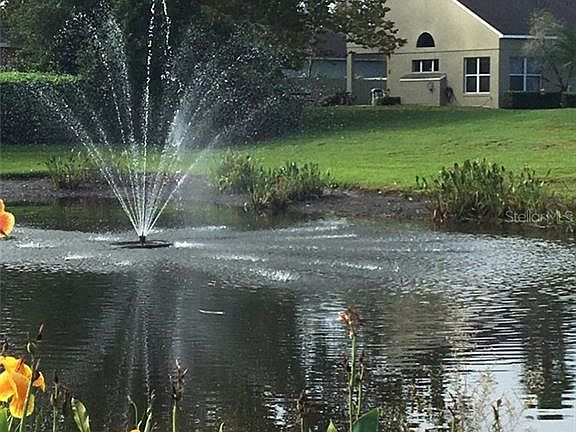 3rd image of 721 Shadowmoss Dr