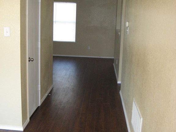 2nd image of 4905 Parkview Hills Ln