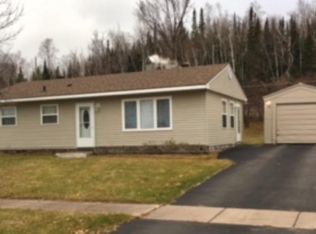 34 Garden Dr, Silver Bay, MN 55614