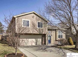 11902 Mary St, Omaha, NE 68164