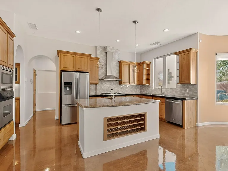 2201 Rozinante Ct NW — Photo 11