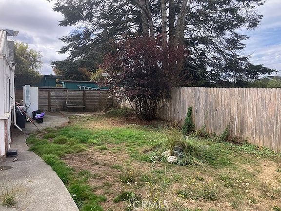 5th image of 2916 Lowell St