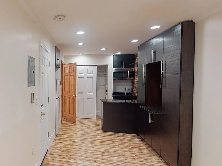 1689 Beacon St #6 — Photo 6
