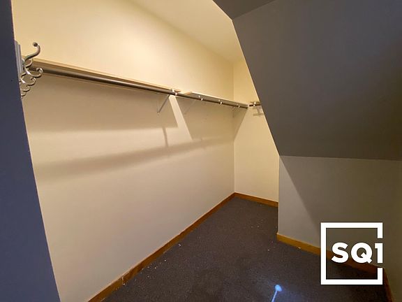 4th image of 3719 N Clifton Ave