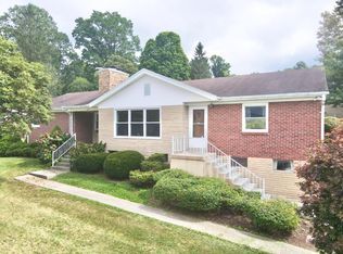 217 Powhatan Ave, Bluefield, WV 24701