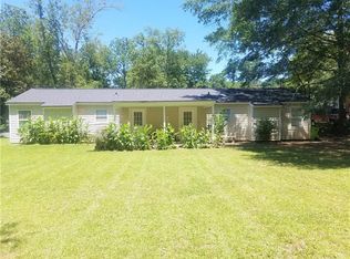 90 Orchard St, Fairburn, GA 30213