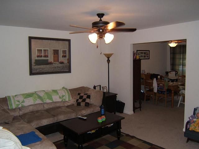 2nd image of 166 Stonehouse Ln