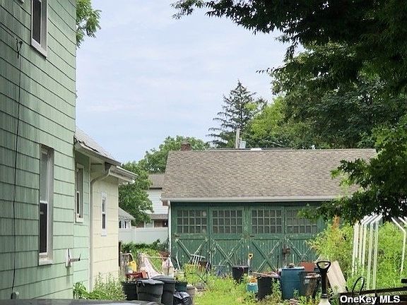 5th image of 37 Van Cott Ave