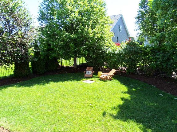 5th image of 1465 Seaton St