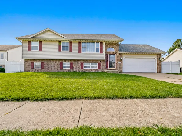 6555 Stillwater Ave, Portage, IN 46368