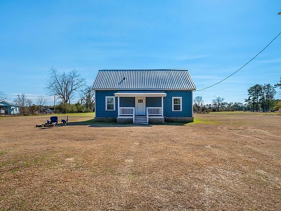 2nd image of 5588 Sycamore Rd