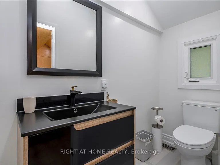 405 Limerick St — Photo 22