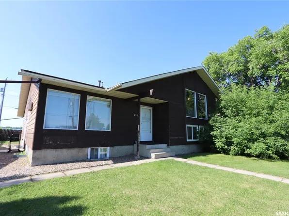 835 7th STREET E, Prince Albert, SK S6V 6T3