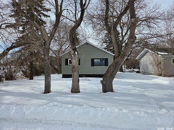 4th image of 26 Fraser STREET