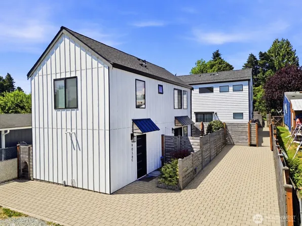 9016 12th Avenue SW Unit C, Seattle, WA 98106
