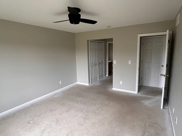 511 Brooks Hollow Ct — Photo 16