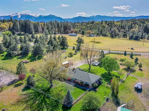 4805 Solus Dr, Weed, CA 96094