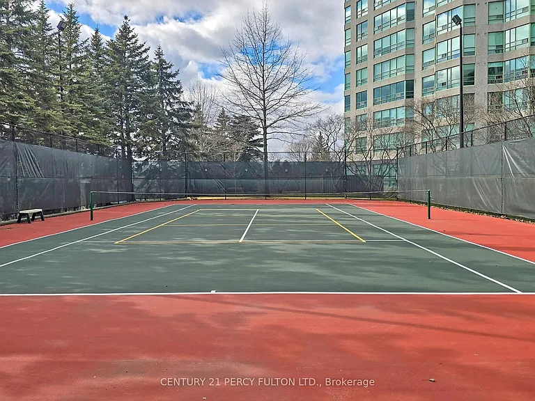 7805 Bayview Ave #625 — Photo 47