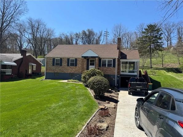 2251 Montgomery Rd