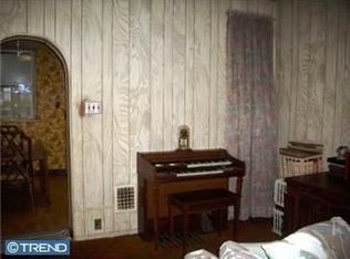333 Roseberry St, Philadelphia, PA 19148