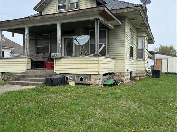 210 W Clay Ave, Plattsburg, MO 64477