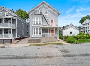 202 Lippitt St #3, Providence, RI 02906