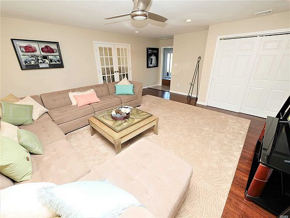 5th image of 59 Griffin Dr