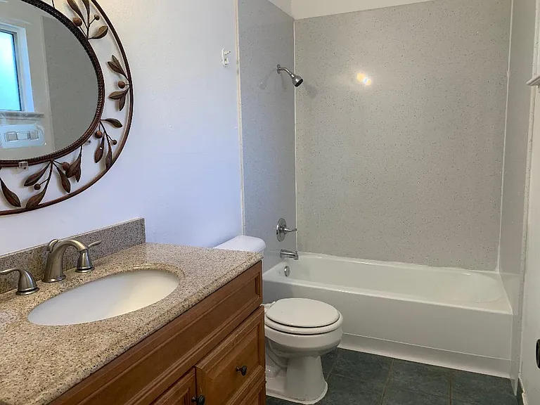 1044 Jean Ave — Photo 11