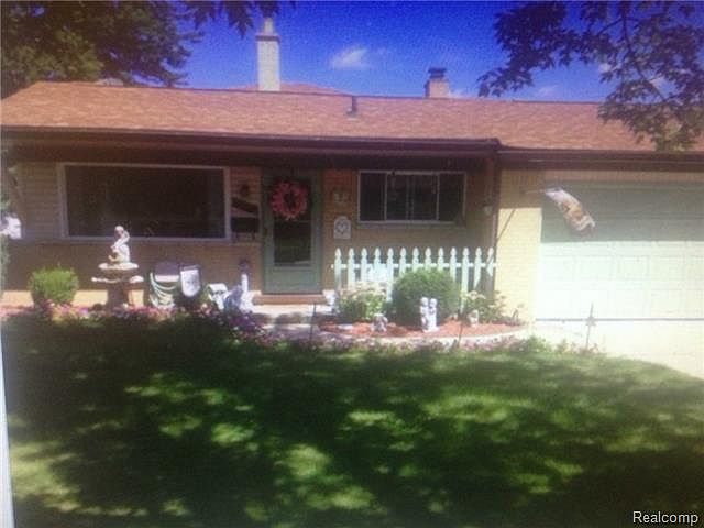 1st image of 21936 Candace Dr