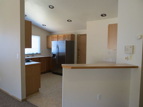 5th image of 7107 164th St E