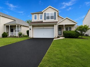 1610 Lake Pointe Ct, Plainfield, IL 60586