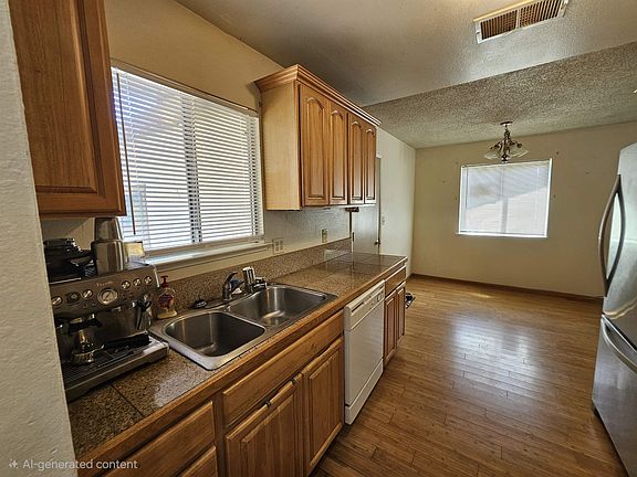 2nd image of 415 Homestead Dr